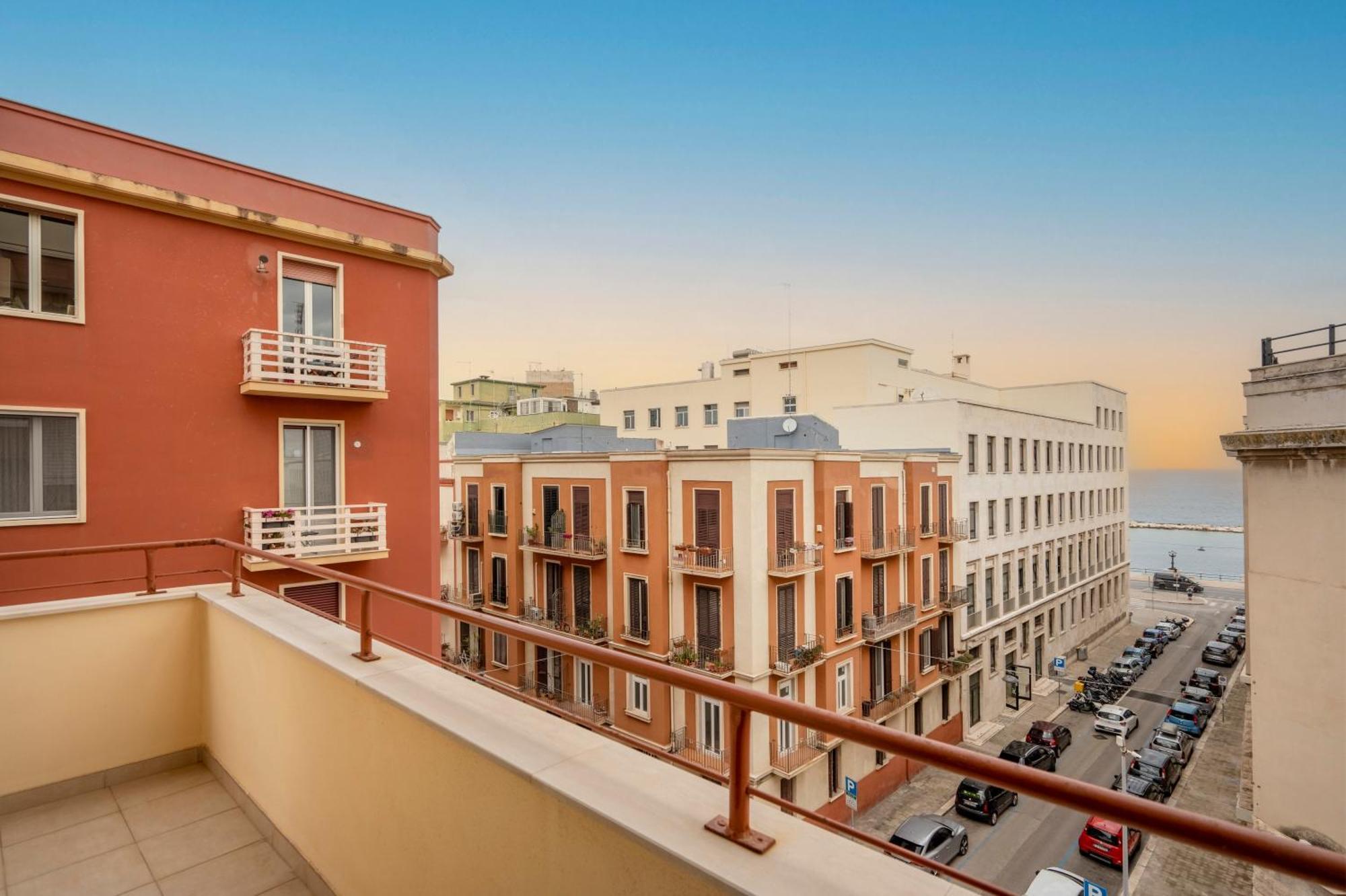 Casa Bonaive, Ampio Trilocale Vista Mare Apartment Bari Exterior photo